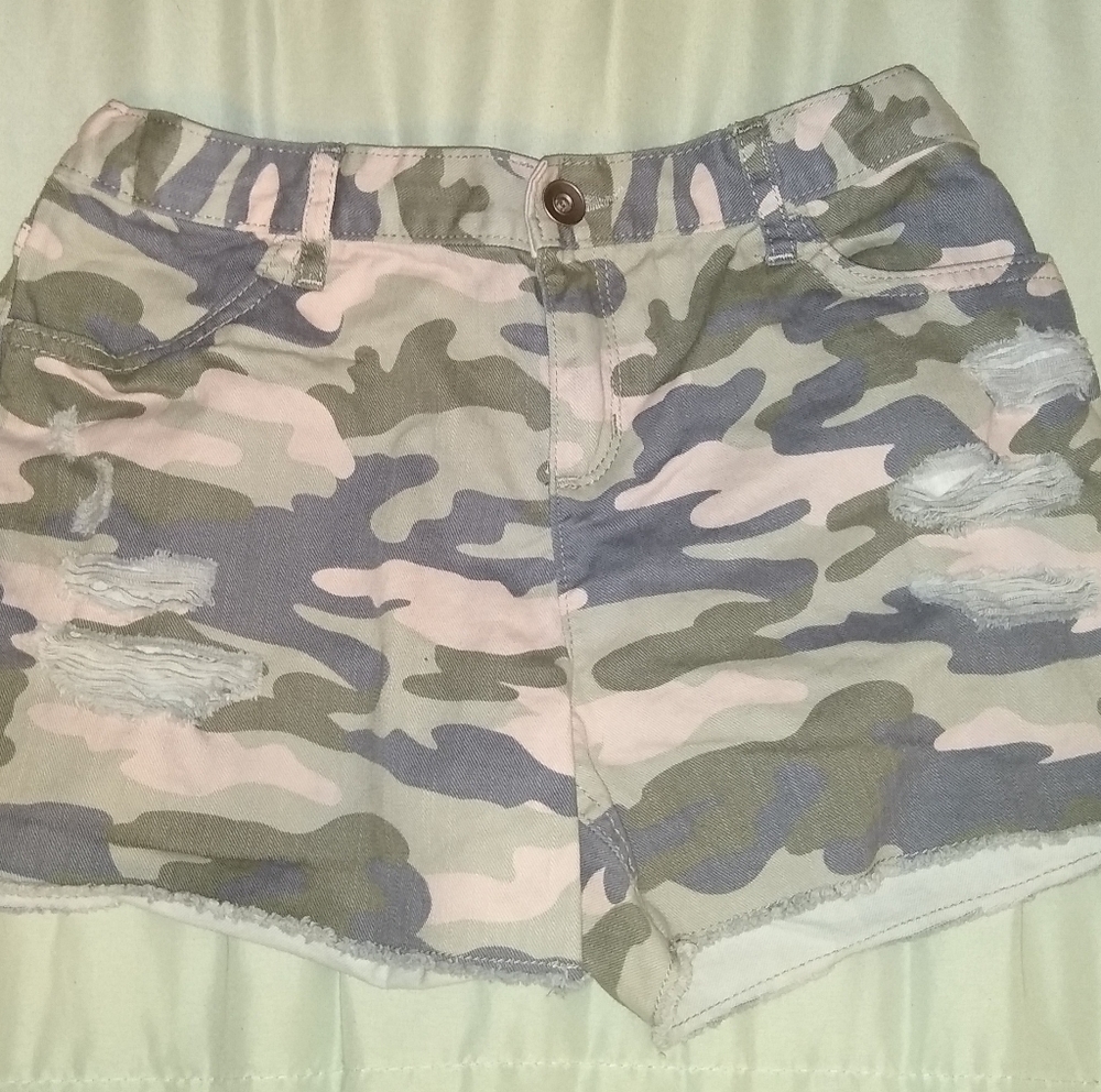 Girls shorts